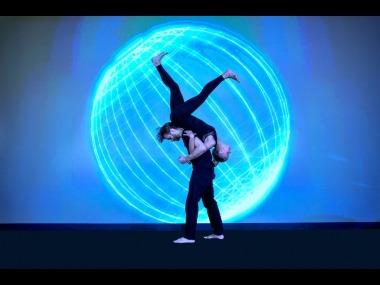 Dance of the Light_Interactive Projection