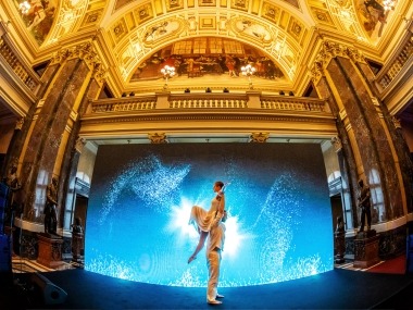 Dance of the Light_Interactive Projection