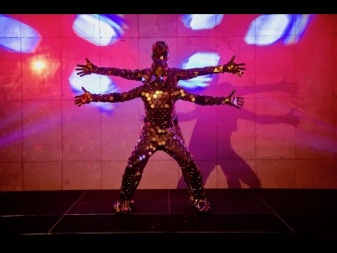Mirror Show