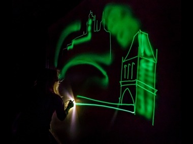 Light drawing