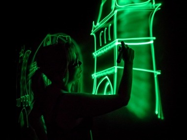 Light drawing