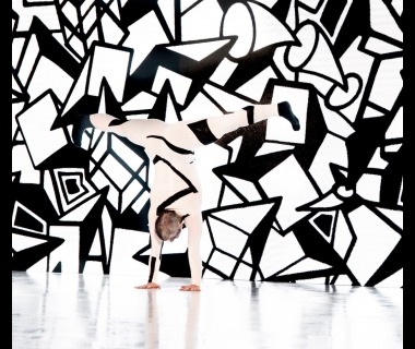 Picture Dance